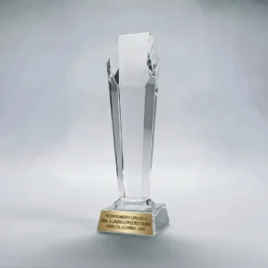 placas-reconocimiento-torre-hexagono-en-vidrio-cristal-blanco